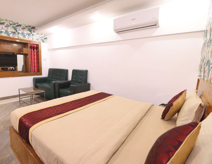 Family Suite AC Room – (Maximum 2 Person)